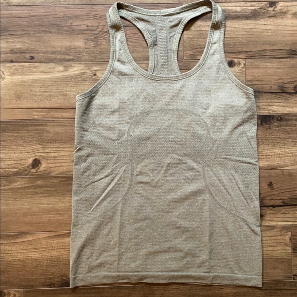 Lululemon swiftly tech tank